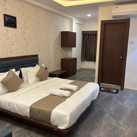 Bharuch Hotel Mountain מראה חיצוני תמונה